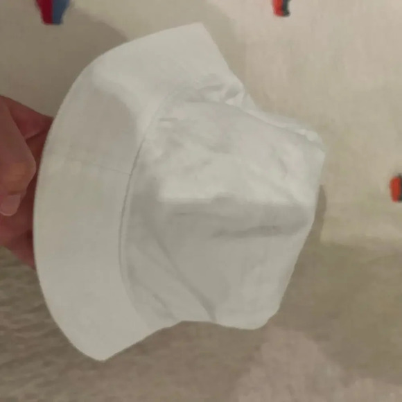 Lululemon White Bucket Hat - Picture 5 of 5